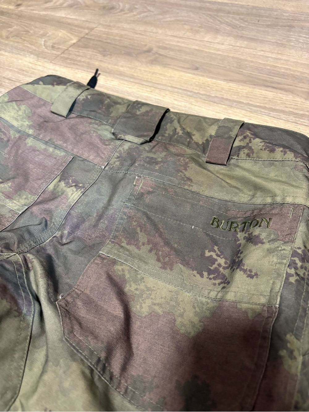 BURTON DRYRIDE Camo Snowboard Pants Ski Pants Size S - Picture 8 of 9